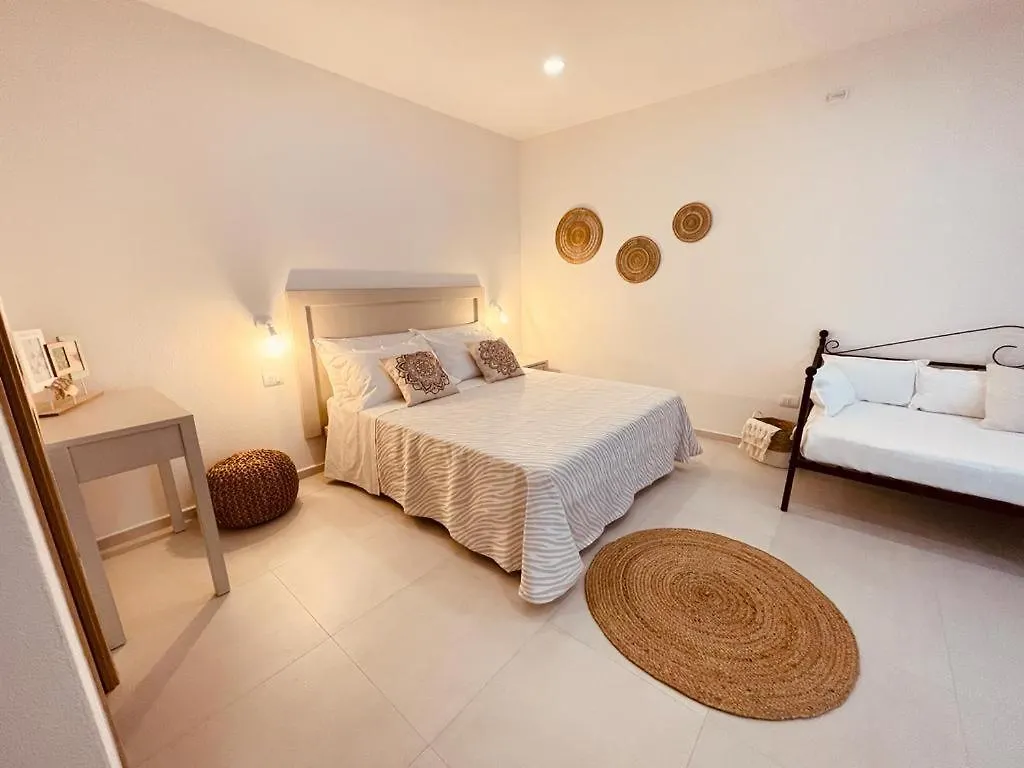Nocleg ze śniadaniem B&B Dimora Dorgali